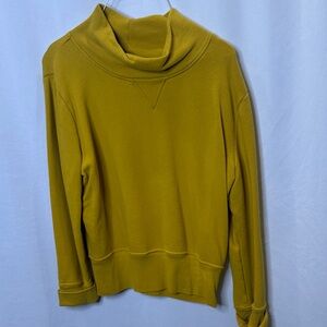 Miles by Madewell French terry turtleneck in gold. Sz L. Good condition